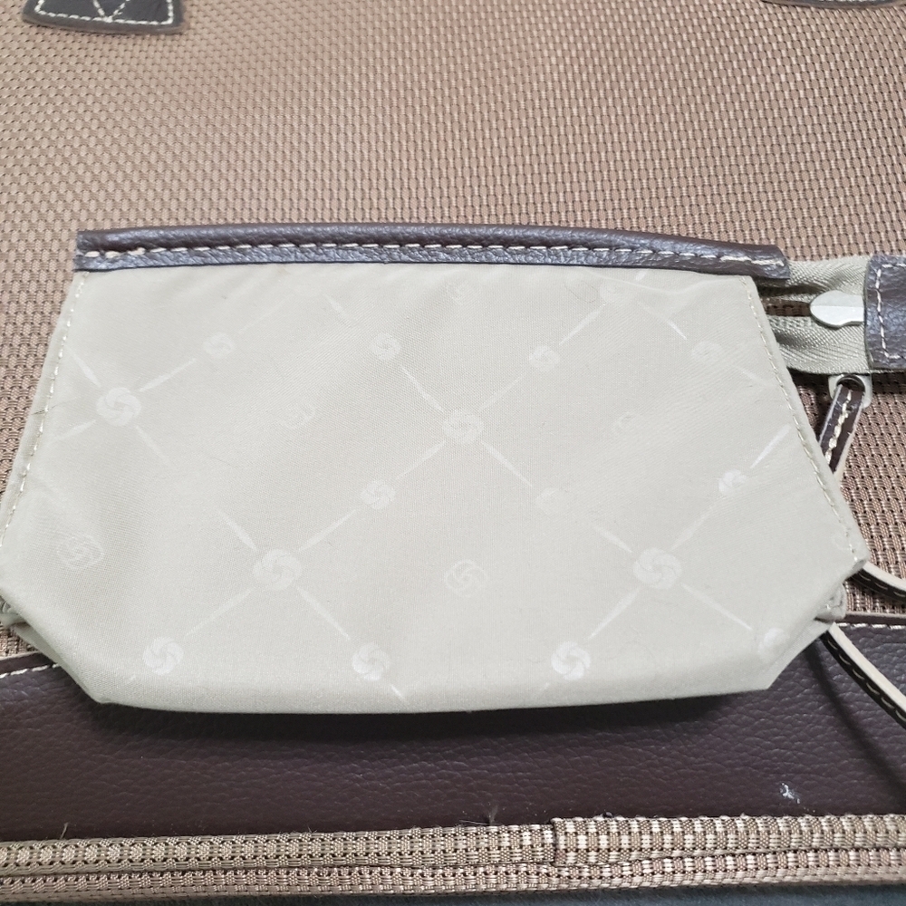 Samsonite Wheat Brown Briefcase - Picture 8 of 16